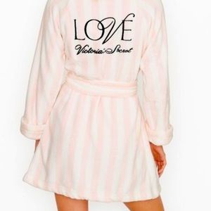 Victoria secret brand new robe